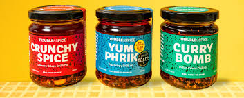 Trouble & Spice achtergrond